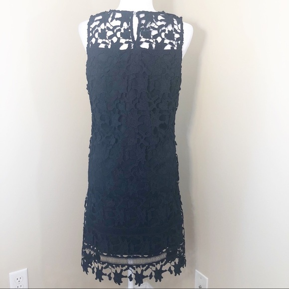 Francesca’s Lace Black Sleeveless Dress NWT -Large - Picture 4 of 10